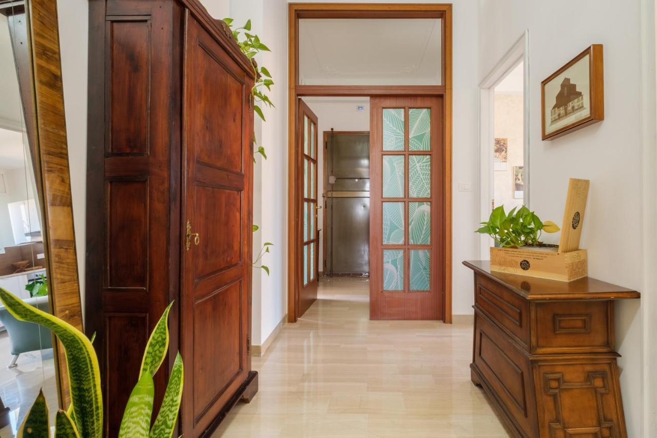 Fabula Rooms 3 Suites With Private Bathroom Bologna Luaran gambar