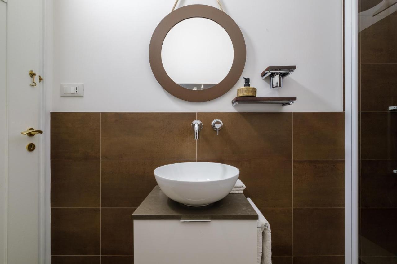 Fabula Rooms 3 Suites With Private Bathroom Bologna Luaran gambar