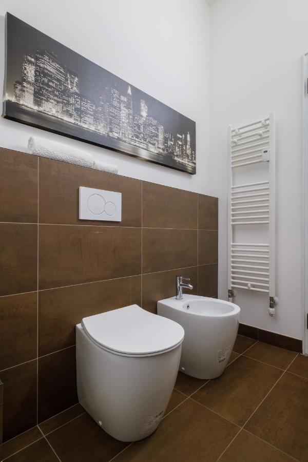 Fabula Rooms 3 Suites With Private Bathroom Bologna Luaran gambar
