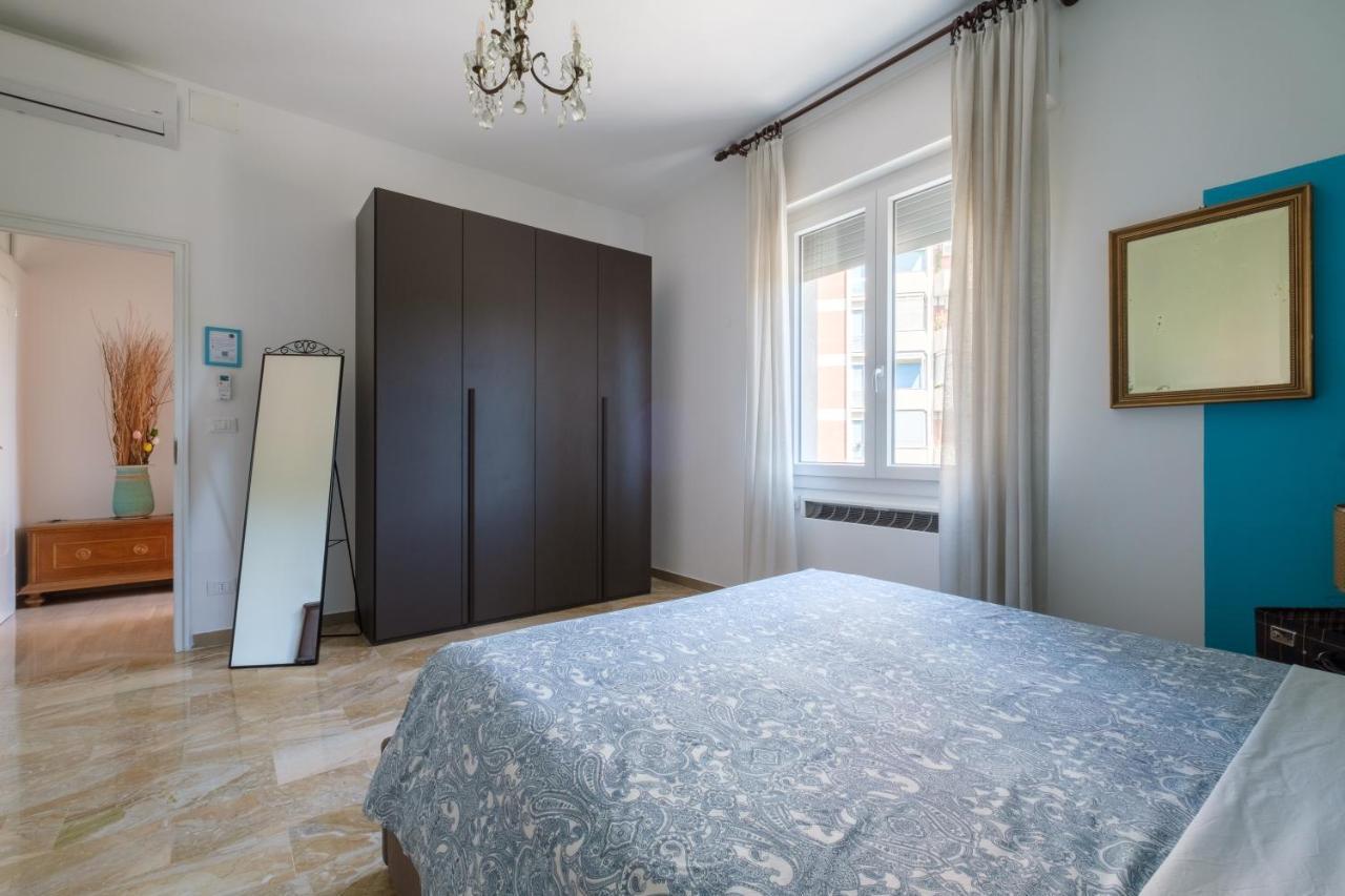 Fabula Rooms 3 Suites With Private Bathroom Bologna Luaran gambar